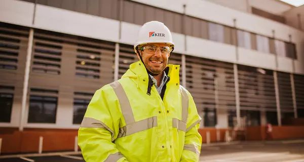 kier employee smilling